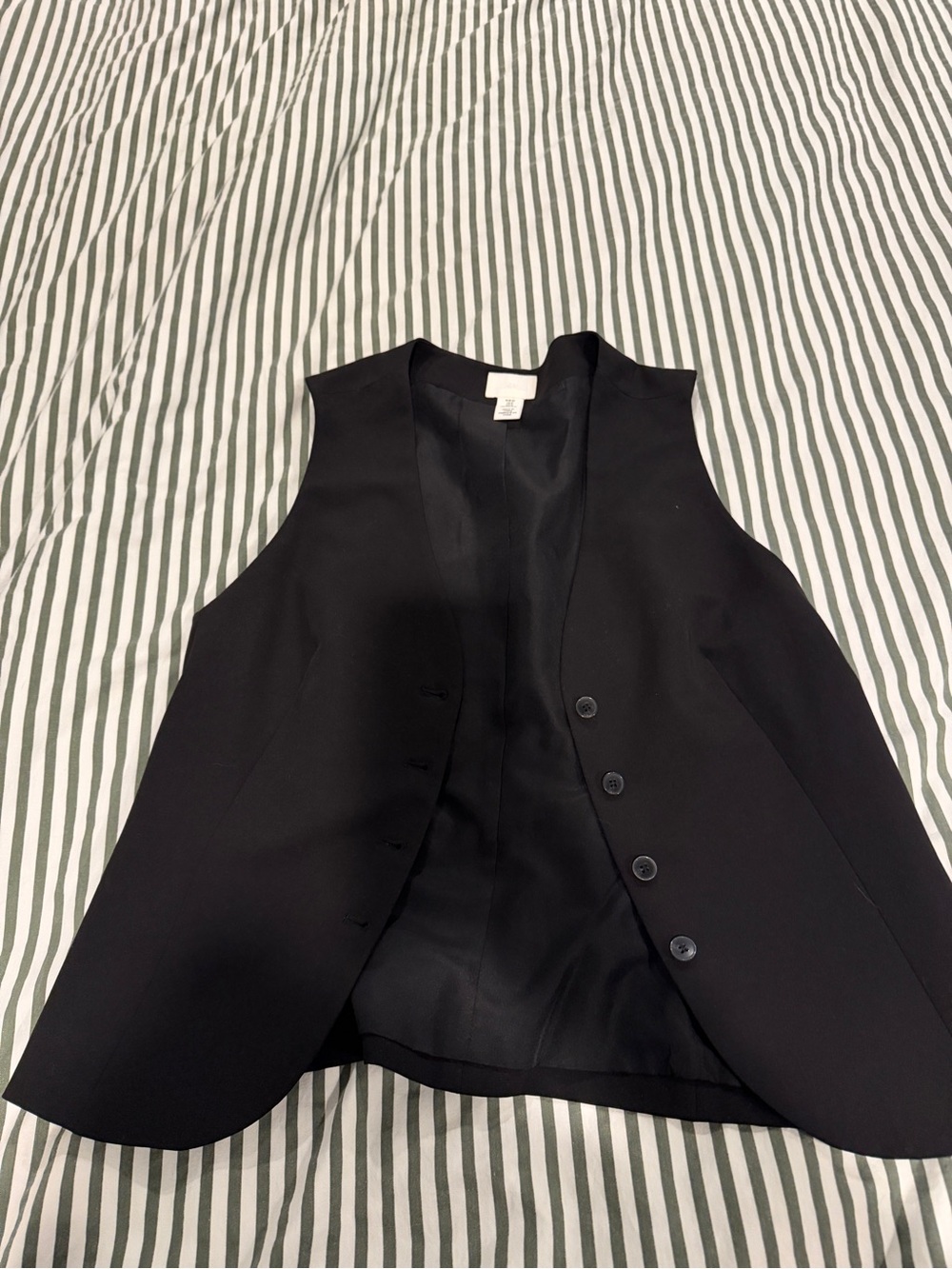 H&M Black Tailored Vest with V-Neck - Picture 4 of 5